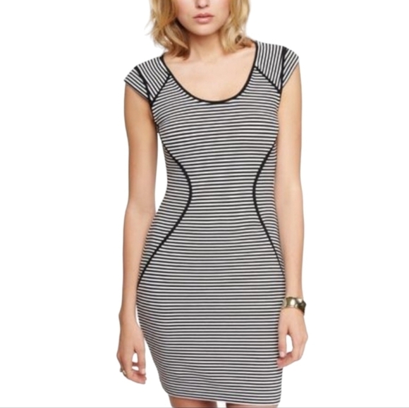 Express Black & White Striped Zipper Detail Bodycon Dress Size 2 - Picture 1 of 4